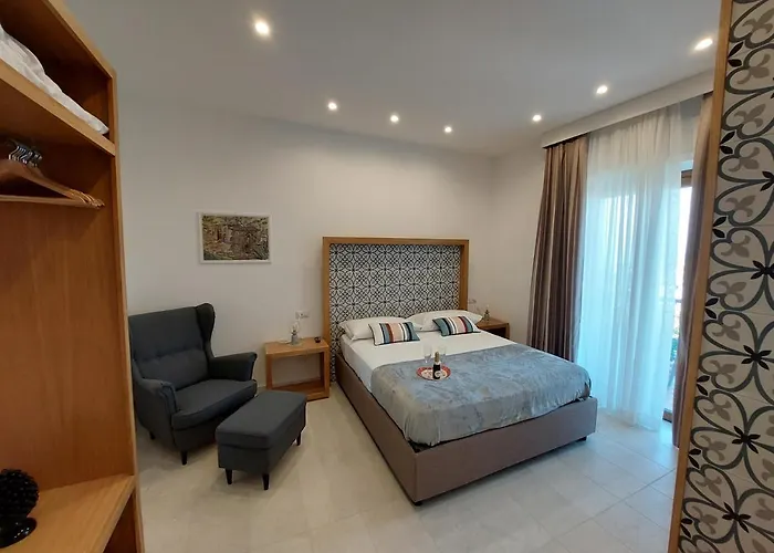 Mistral Luxury Sorrento