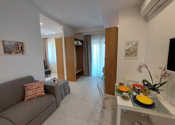 Mistral Luxury Gasthuis 4*