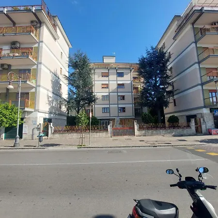 게스트하우스 Mistral Luxury 4*