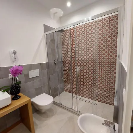 Mistral Luxury 4*
