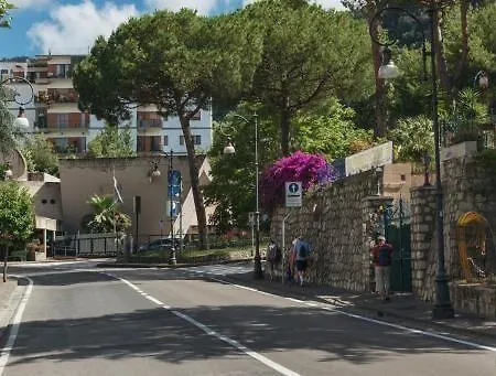 Mistral Luxury Guest house 4*